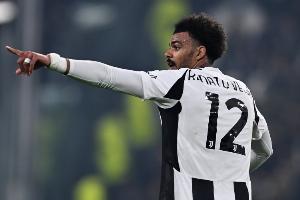 官方赛事平台-阿斯：随着汉茨科的到来，马竞放弃了签下维加的可能性