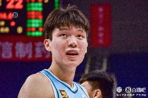 S赛赛程-季孟年：青岛打得很棒但最后时刻差点运气 死里逃生的广厦拼透了