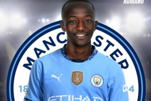 英雄联盟官方赛事网站-记者：巴黎18岁前锋桑加雷自由身加盟曼城，签约5年