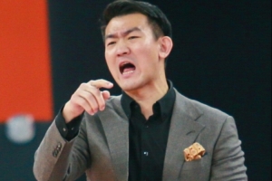 S赛赛程-苏群：广厦增加了防守变化&amp;提升了拼抢强度 这轮系列赛将非常残酷