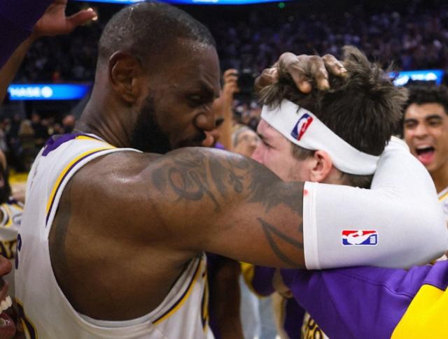 S赛赛程-詹库杜圣诞演绎梦幻一夜 明天仍要与残酷现实对线